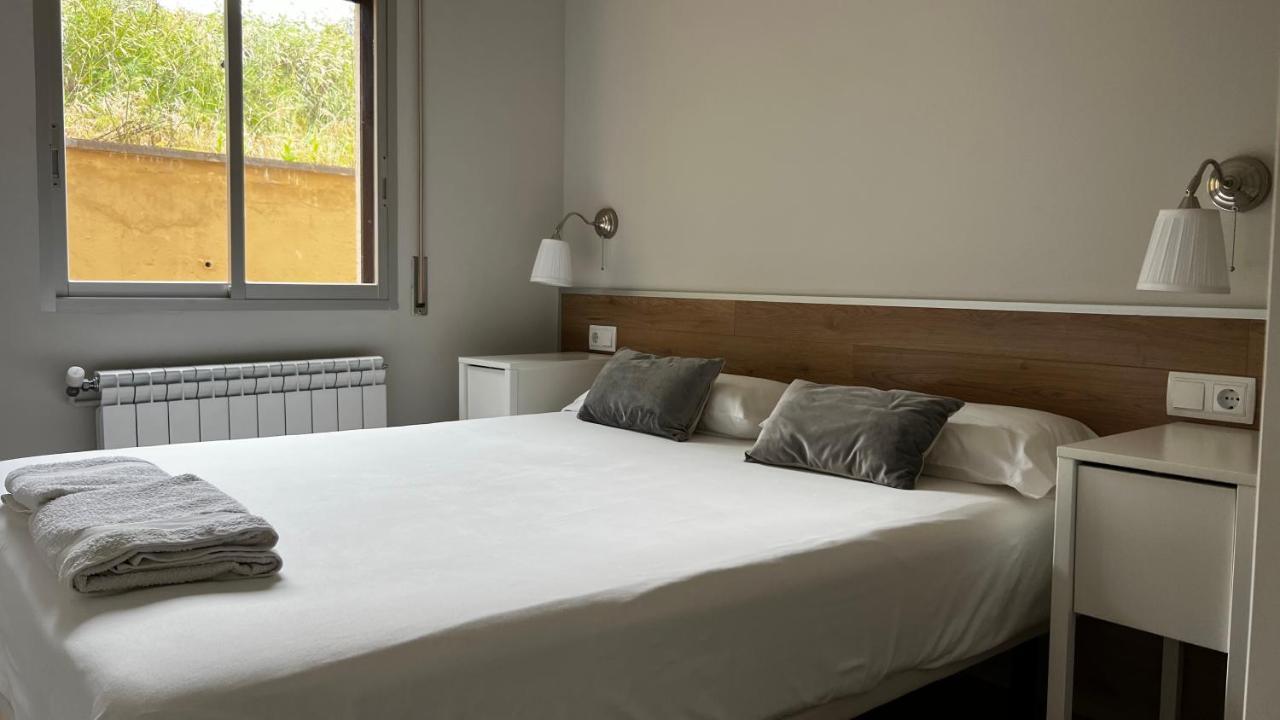 Apartaments La Pertusa 1R Piso Corca  Εξωτερικό φωτογραφία
