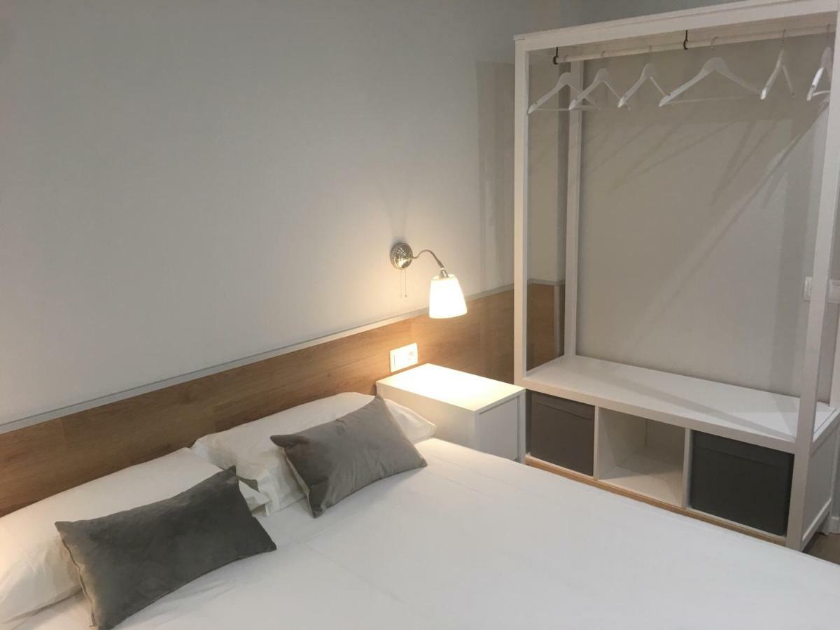 Apartaments La Pertusa 1R Piso Corca  Εξωτερικό φωτογραφία